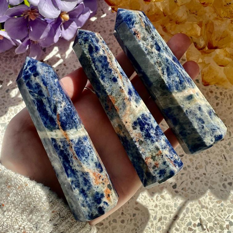 Sodalite Generator 10cm - 12cm Sodalite Generator 10cm - 12cm